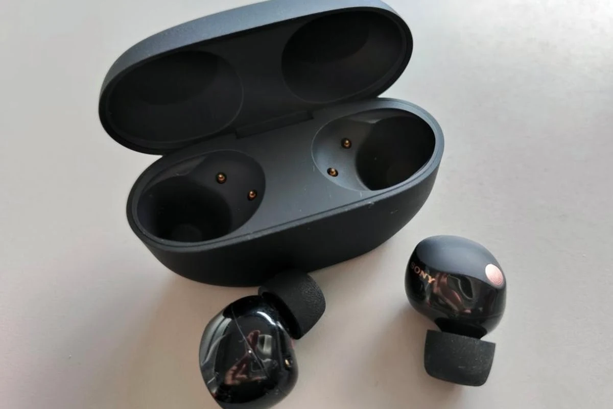 In gelekte info lijkt er bewijs te staan dat de illustere Sony WF-1000XM6-oortjes begin 2026 eindelijk op de markt zullen komen